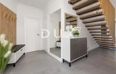 Villa 240 m², Lun - beheizter Pool und Meerblick - 11