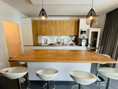 Villa 240 m², Lun - beheizter Pool und Meerblick - 6