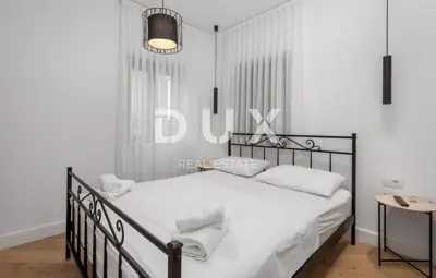 Villa 240 m², Lun - beheizter Pool und Meerblick - 17