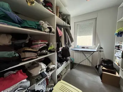 Stan 103 m², Kastav - 3 spavaće sobe i balkon - 10