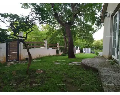 Kuća 108 m², Loborika - dvije spavaće sobe i terasa - 13
