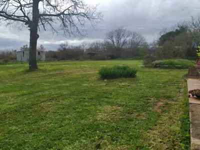 Kuća 108 m², Loborika - dvije spavaće sobe i terasa - 3
