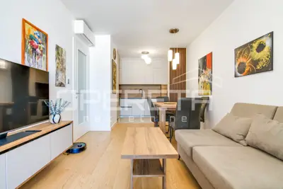 Apartment 49 m², Peščenica - Žitnjak, garage and loggia - 2
