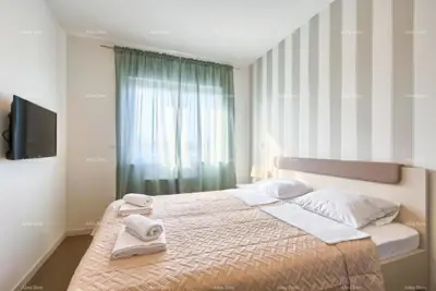 Villa with 5 apartments, Pula Kaštanjer, quiet location - 3