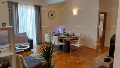 Haus mit wunderschönem Blick auf die Berge, Terrasse, Garten, Grill und Privatparkplatz. - 4