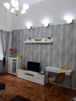 Stan, 45 m², Centar, najam, prilika