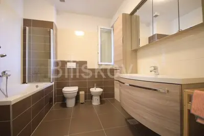 Split, Žnjan prodaja luksuzni stan 101 m² i lođa 26 m² - 19