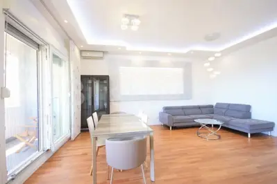 Split, Žnjan prodaja luksuzni stan 101 m² i lođa 26 m² - 7