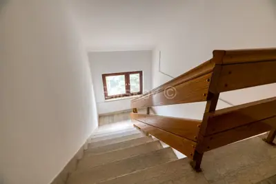 Pantovčak, samostojeća kuća, 2 GPM, 5 VPM, balkon - 5