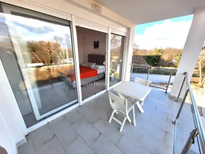 Apartman 64 m², Malinska - bazen i okućnica - 19