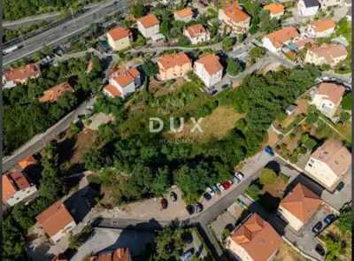 Land plot for sale in Zamet