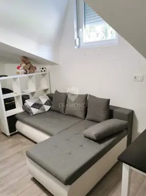 Opatija, lovran - stan + studio apartman u staroj villi