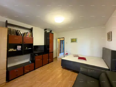 Apartment 58 m², Pula Kaštanjer - near the center and two loggias - 7