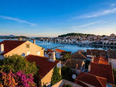 Vila 416 m², Mali Lošinj - centar i pogled na grad