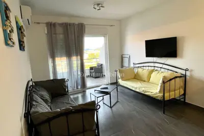 1-Zimmer-Apartment mit Pool - 2