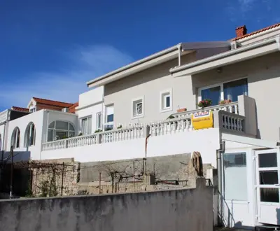 Tribunj, kuća drugi red od mora! - 2