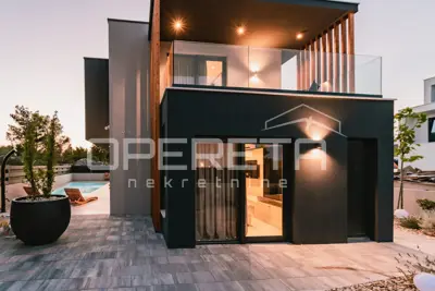 House 200 m², Vodice - contemporary design and pool - 4