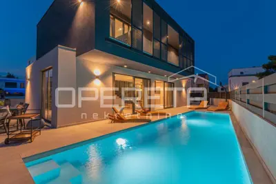 House 200 m², Vodice - contemporary design and pool - 2
