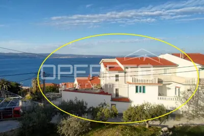 House 578 m², Dugi Rat - near the sea and promenade