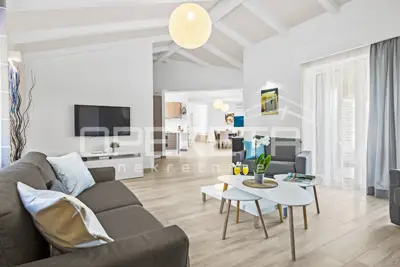 Haus zum Kauf in Medulin, 349 m² - 8