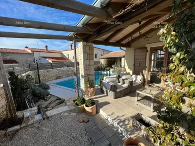 Wunderschönes rustikales Haus mit Pool und kleinerem Gebäude - 20
