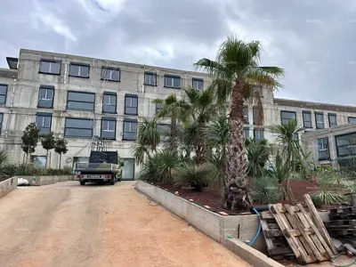 Poslovni prostor u Poreču, prizemlje centralne jedinice, ured i čajna kuhinja