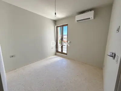 Apartment 100.5 m², Tribunj - sea view and covered terrace - 11