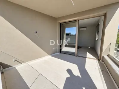 Apartment 100.5 m², Tribunj - sea view and covered terrace - 4
