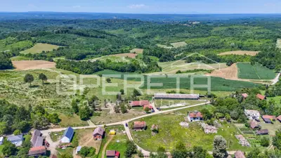 Haus 250 m², Luščani bei Petrinja - zur Rekonstruktion - 16