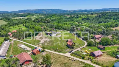 Haus 250 m², Luščani bei Petrinja - zur Rekonstruktion - 12