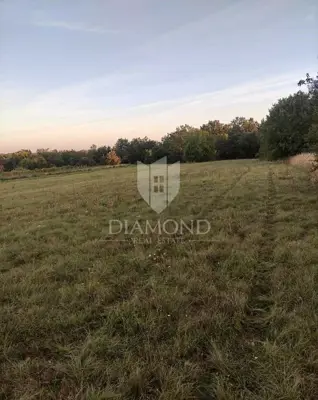Building plot 2,737 m², Žminj - quiet location - 5