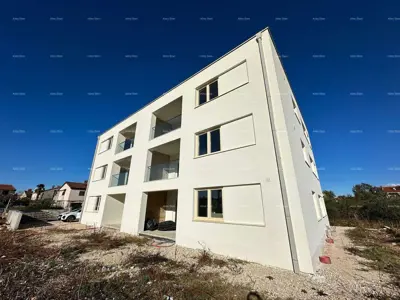 Stan 110 m², Poreč - prvi kat i 3 spavaće sobe