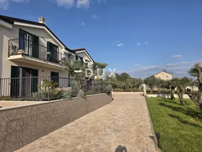 House 280 m², Materada - 4 apartments and 8 bedrooms - 4