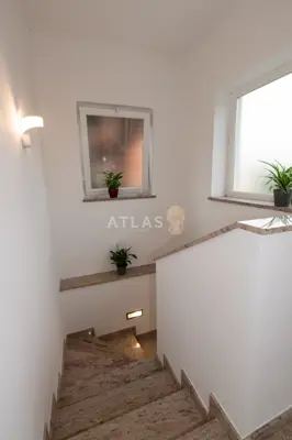 Villa 403 m², Matulji - pool and landscaped garden - 21