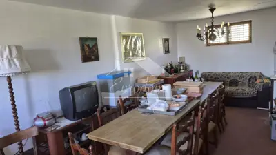 Perjavica - building plot 1,477 m² with house - 8