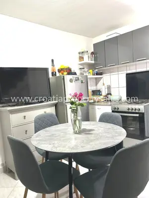 Kamena kuća 52 m², Kaštela - 70 m od mora - 4