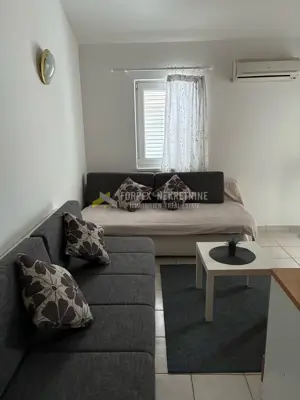 Studio apartment 21 m², Novi Vinodolski - 100 m from the sea