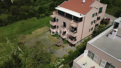 Haus 658 m², Diklo - 10 Apartments und 3 Garagenplätze - 3