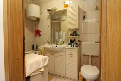Wohnung in Crikvenica, Terrasse mit Meerblick - 12