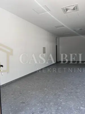 Poslovni prostor 100 m², Bribir - centar i terasa 24 m² - 3