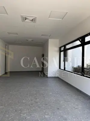 Poslovni prostor 100 m², Bribir - centar i terasa 24 m² - 2