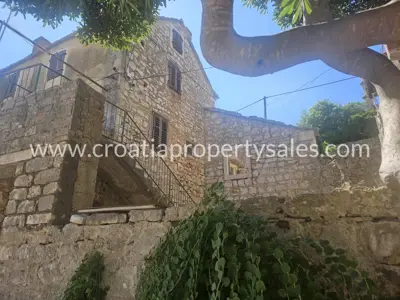 Kuća, Hvar, 380 m², 700 000 €