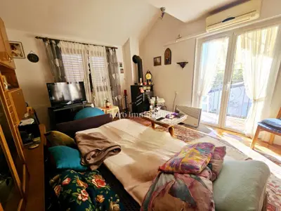 Prostran apartman sa 4 spavaće sobe u Malinskoj - 5
