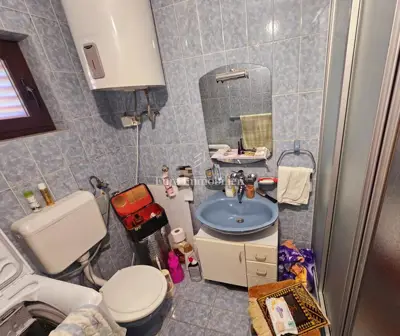 Prostran apartman sa 4 spavaće sobe u Malinskoj - 14