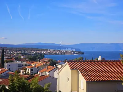 Prostran apartman sa 4 spavaće sobe u Malinskoj - 2
