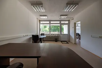 Commercial space 55 m², Travno - Novi Zagreb Istok, storefront and traffic - 2