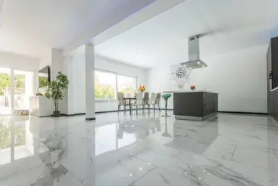Villa 270 m², Labin - eingezäunter Garten und privater Pool - 14