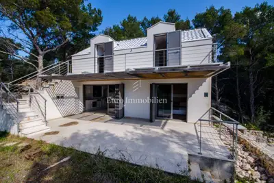 Kuća na mirnoj lokaciji s pogledom na more - otok Brač - 2