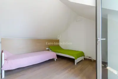 Kuća na mirnoj lokaciji s pogledom na more - otok Brač - 13