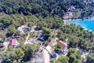 Kuća na mirnoj lokaciji s pogledom na more - otok Brač - 18